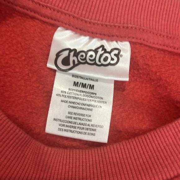Flamin’ Hot Cheetos Graphic Sweatshirt (M) - Picture 3 of 3